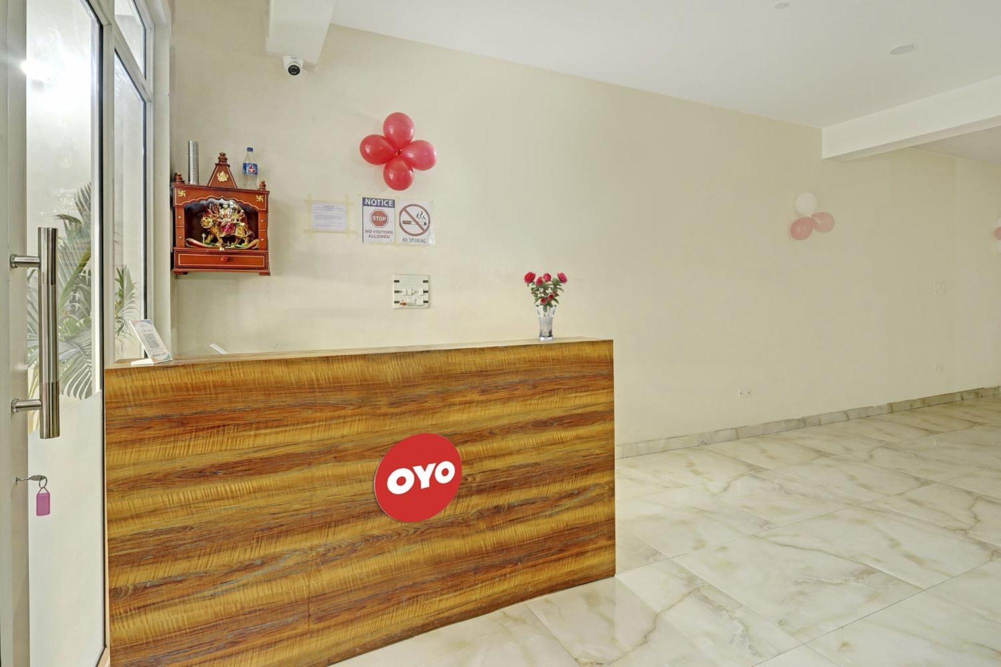 Hotel O A.K Palace New Delhi Exterior photo
